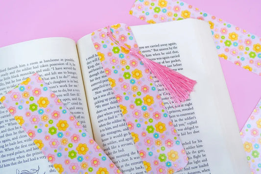 Summer Floral Pattern Aesthetic Bookmark